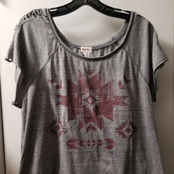 Ten Sixty Sherman Tops - Boho crop top with brading detail short sleeve scoop neck